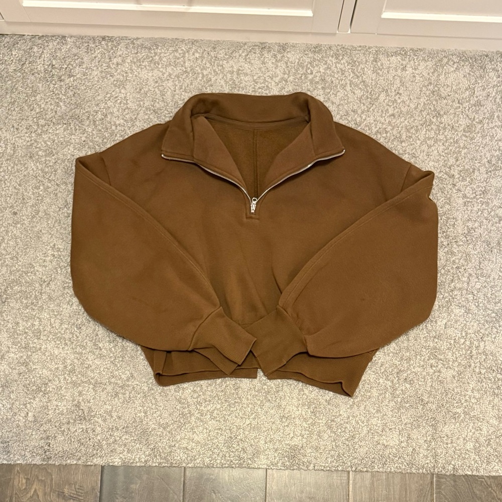 GU Brown Quarter-Zip Pullover